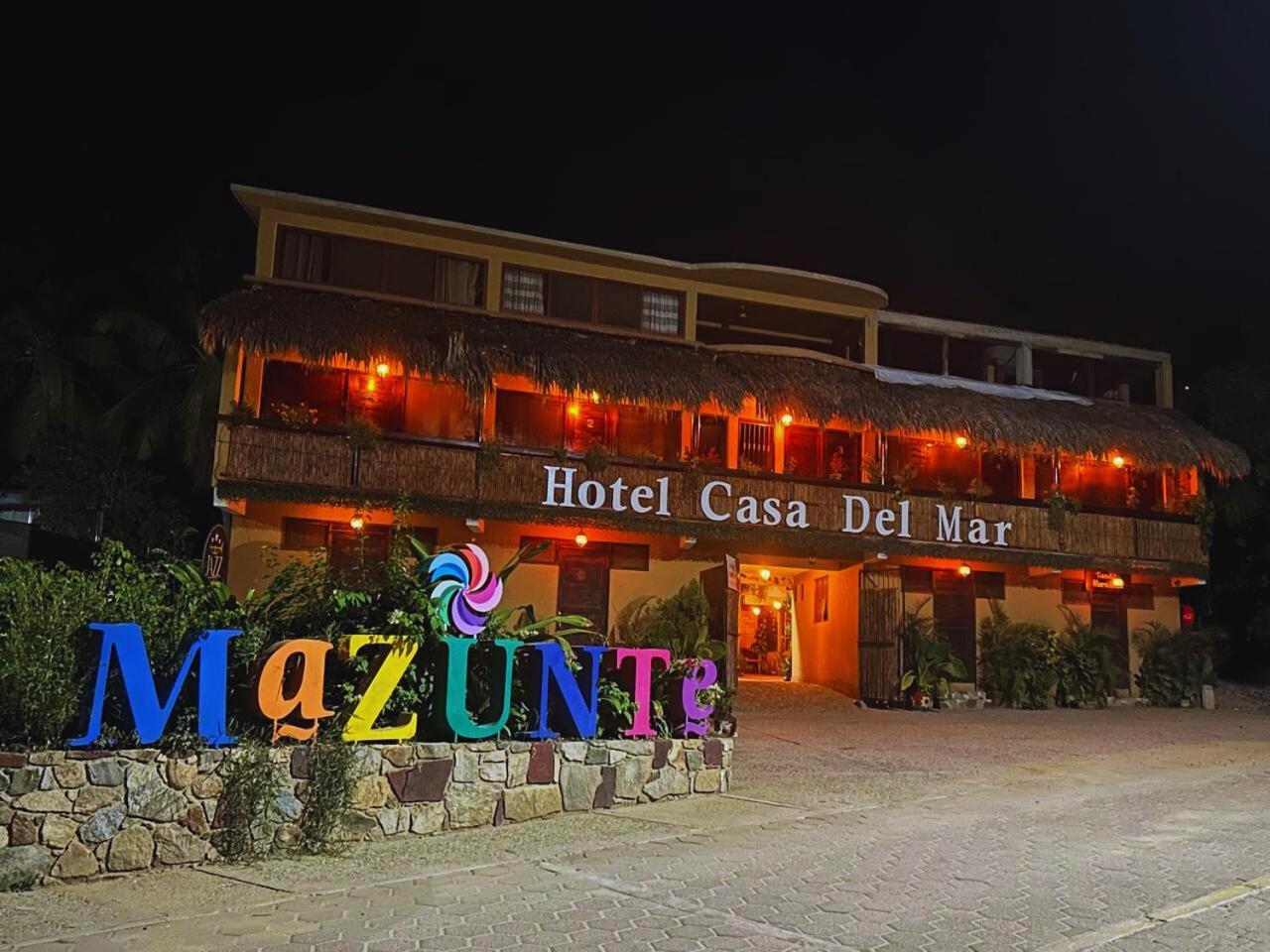 Hotel Casa Del Mar Mazunte Santa María Tonameca Kültér fotó