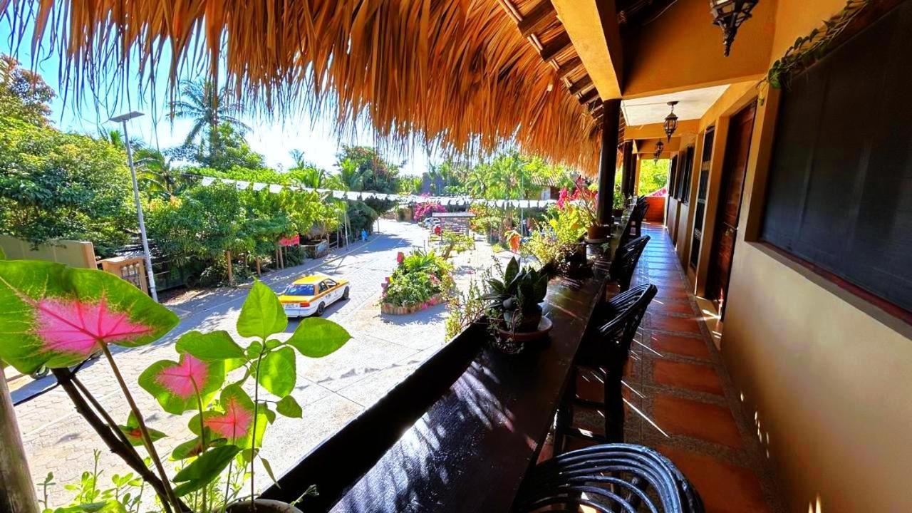 Hotel Casa Del Mar Mazunte Santa María Tonameca Kültér fotó